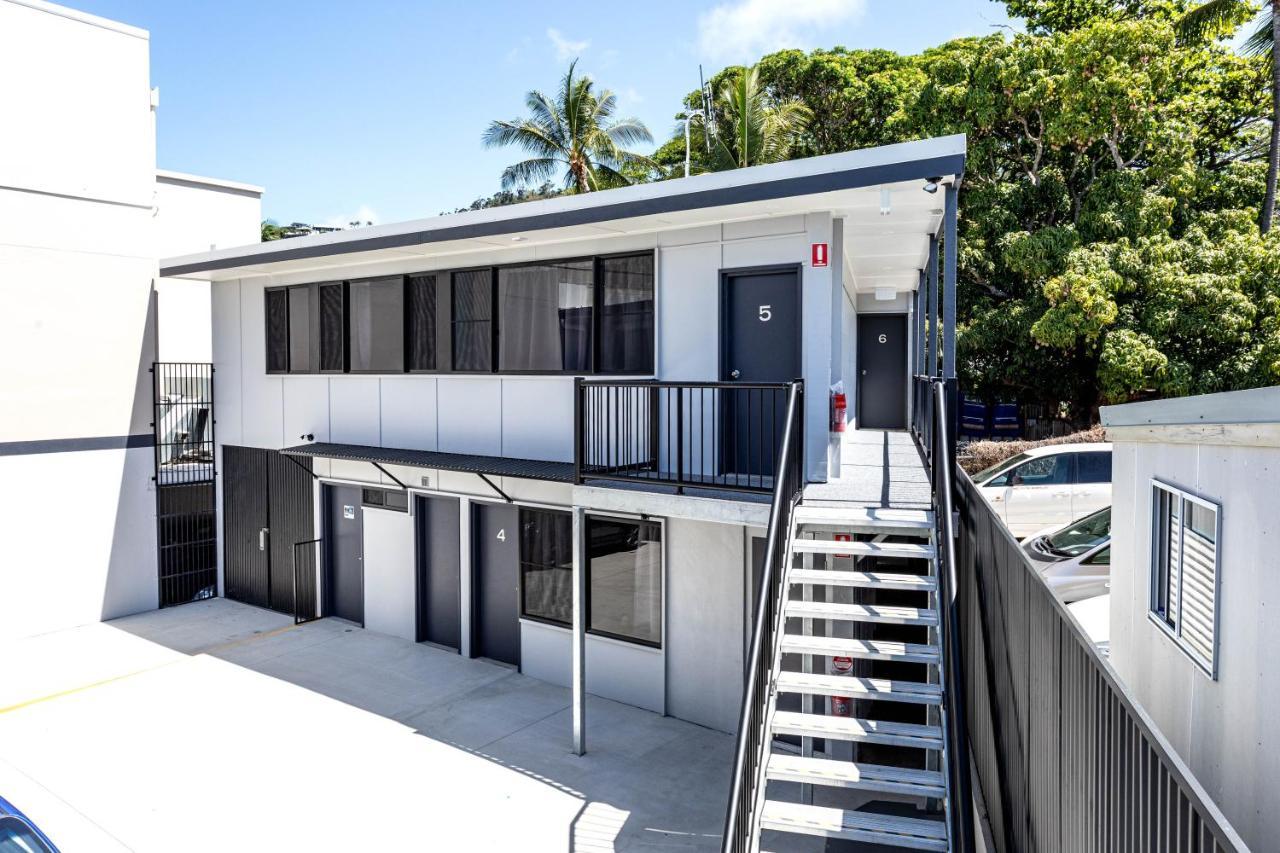 Airlie Sun & Sand Accommodation #5 埃尔利海滩 外观 照片